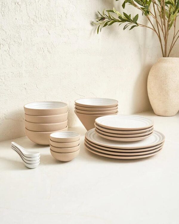 Anaya Banquet Dinnerware Set (24 Piece)